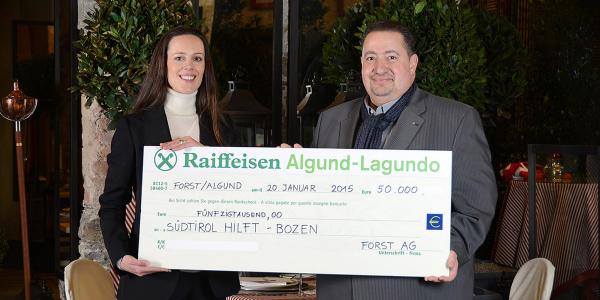 50.000 Euro an Spendengelder zugunsten von „Südtirol hilft“ erwirtschaftet - Der Forster Weihnachtswald verdoppelt den Spendenrekord aus dem Vorjahr